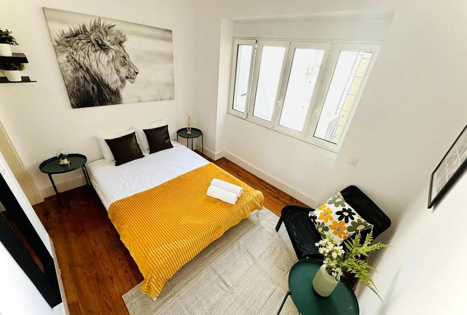 Luxury Central Lisbon Rooms, Ideal Location For Tourists Portugal
